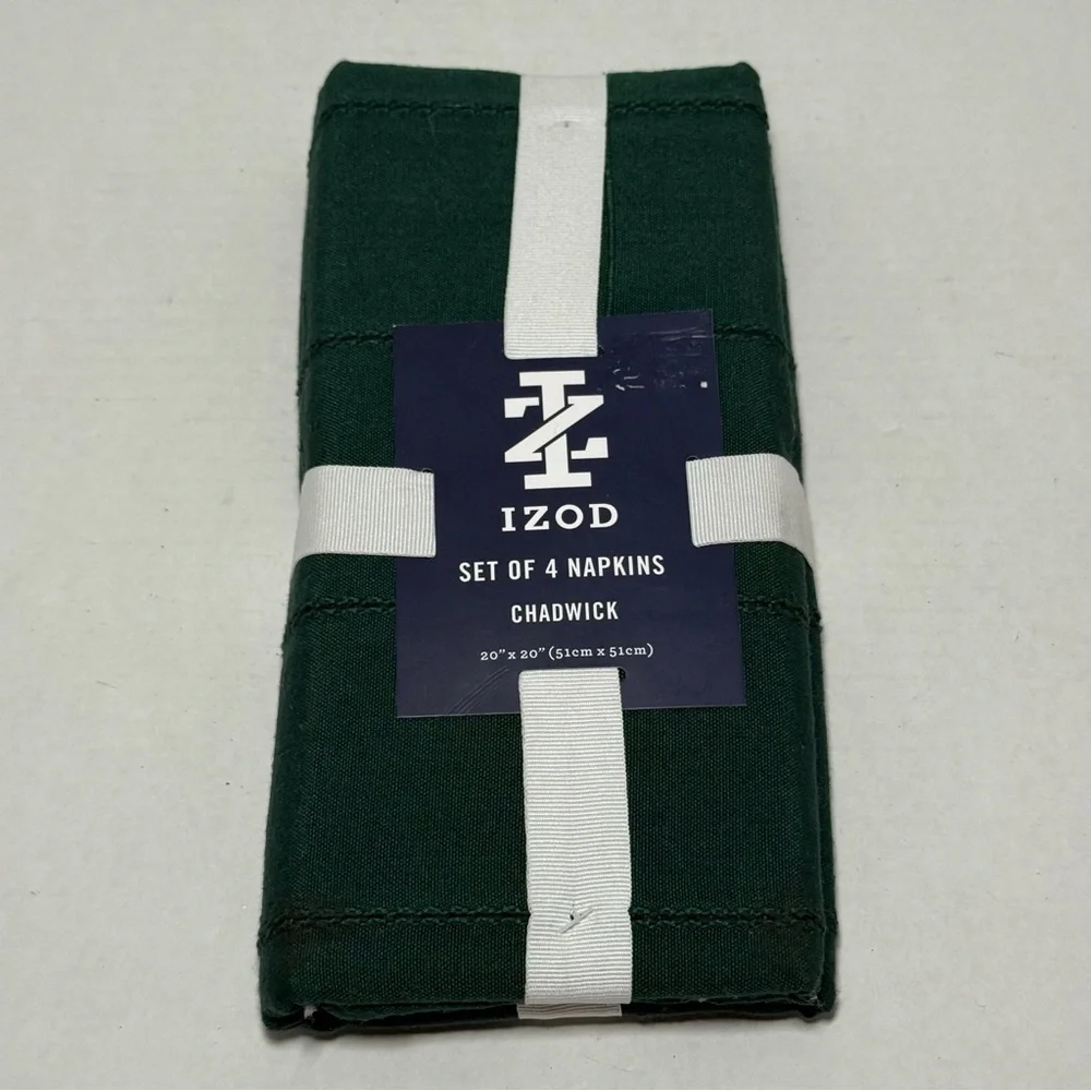 NEW IZOD Napkins